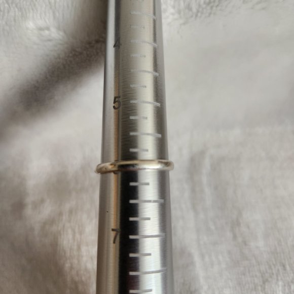 Sterling Silver and Amber Ring. Size 6. Lightly used. - Picture 4 of 8